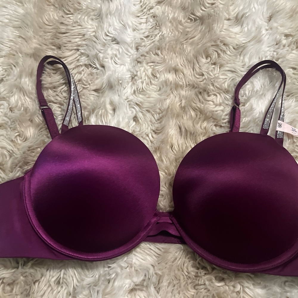 Victoria secret very sexy push up bra 38c new